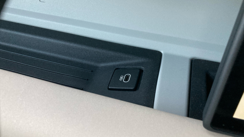 Land Rover Defender 3.0 D250 S 110 5dr Auto Diesel Estate